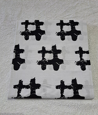 TR111  Vibrant African Ankara Print Fabric – 100% Cotton (6 Yards)